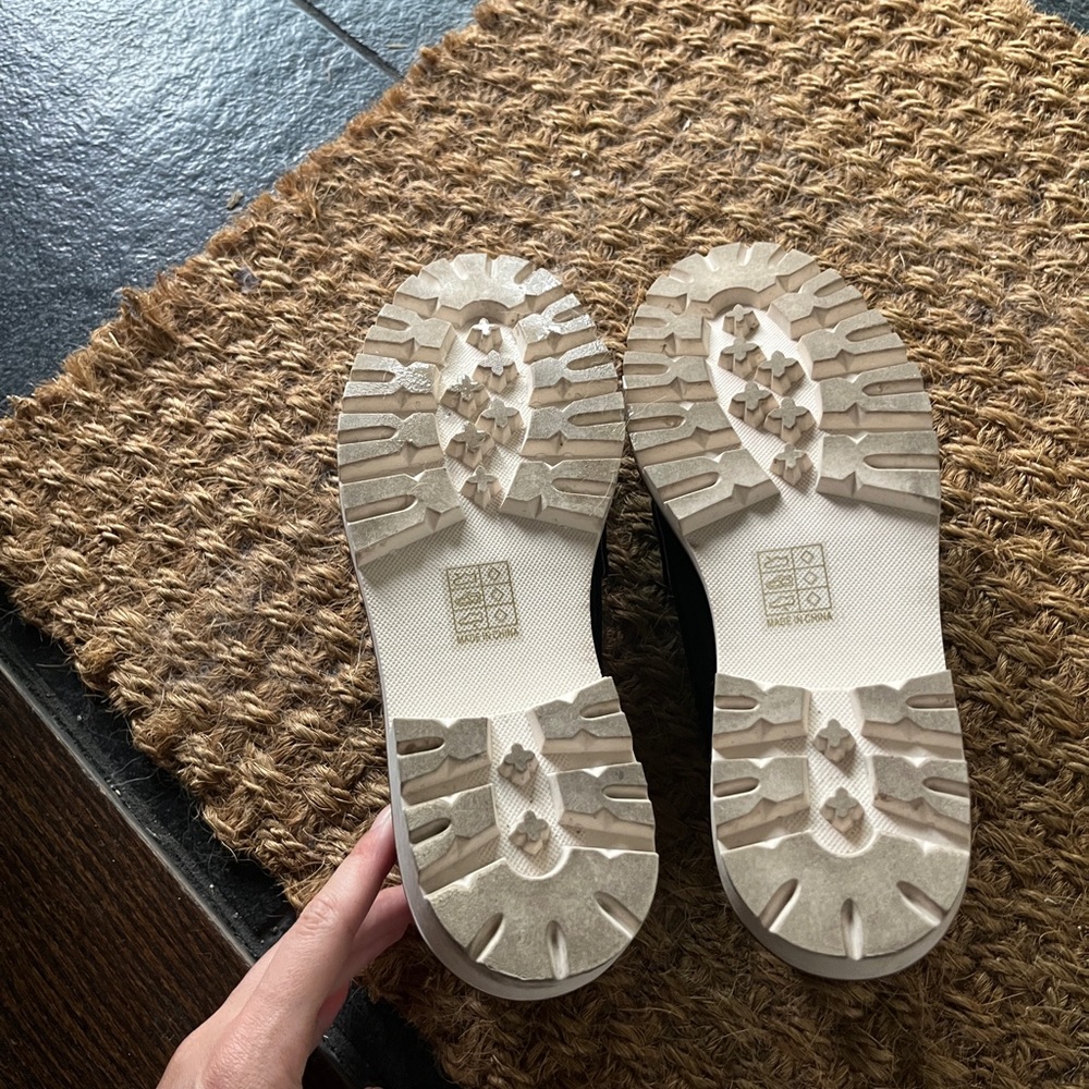 Kenly Loafer - Picture 4 of 5